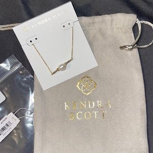Kendra Scott Necklace - Baroque Pearl
